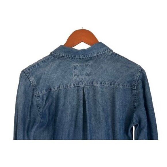 RAILS CARTER CHAMBRAY BUTTON DOWN Shirt Blue Pockets Size Small - Picture 6 of 8